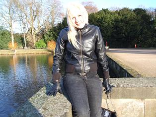 girl-in-leather-gloves