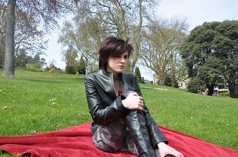 Girls-in-leather-pants