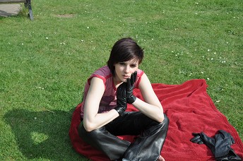 Girls-in-leather-pants