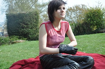 Girls-in-leather-pants