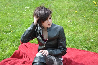 Girls-in-leather-pants