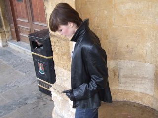 girl-leather-gloves-leather-boots-leather-jacket