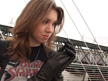 Ruth-girl-leather-gloves