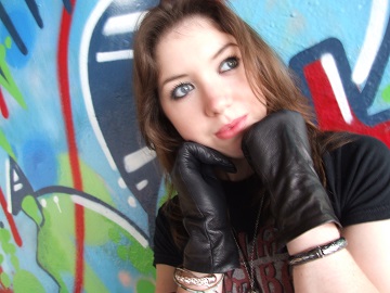 Ruth-girl-leather-gloves