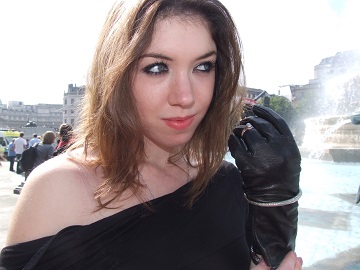 Ruth-girl-leather-gloves