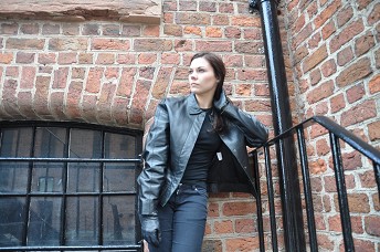 girl-in-leather-jacket-and-gloves-