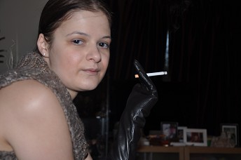 Beccy-girl-leather-gloves